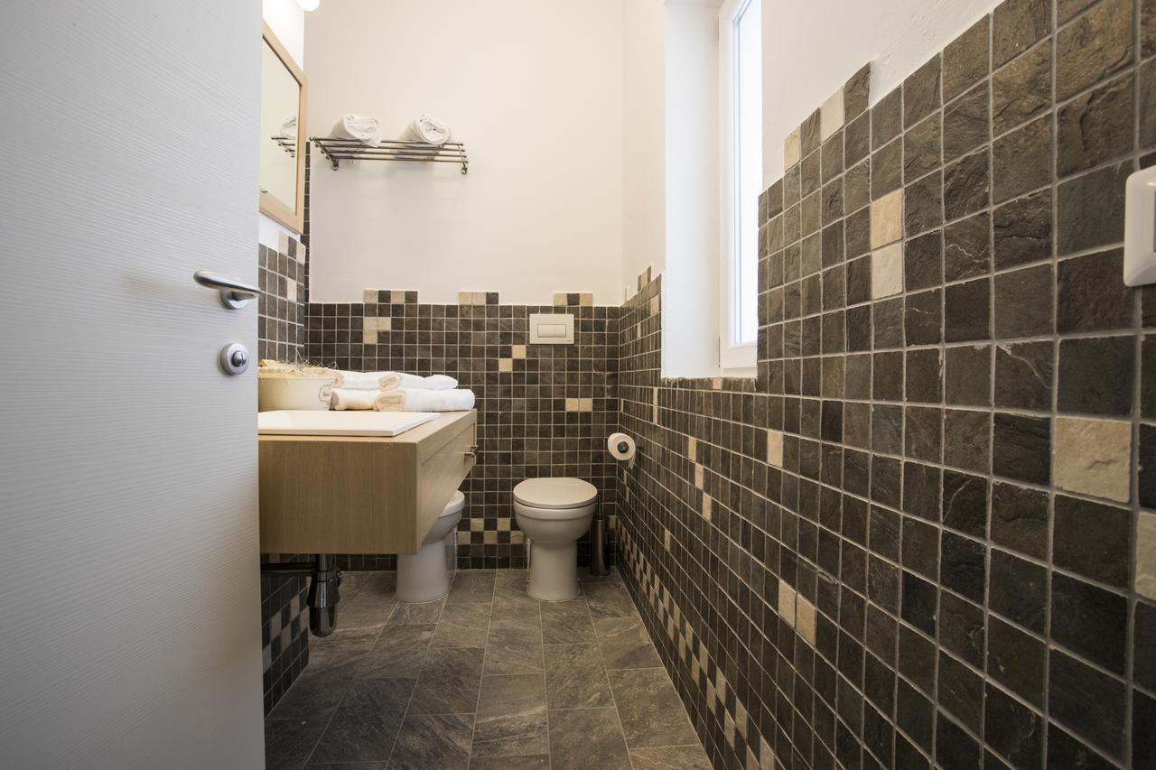 Les Suites Magnolia Olbia Eksteriør billede